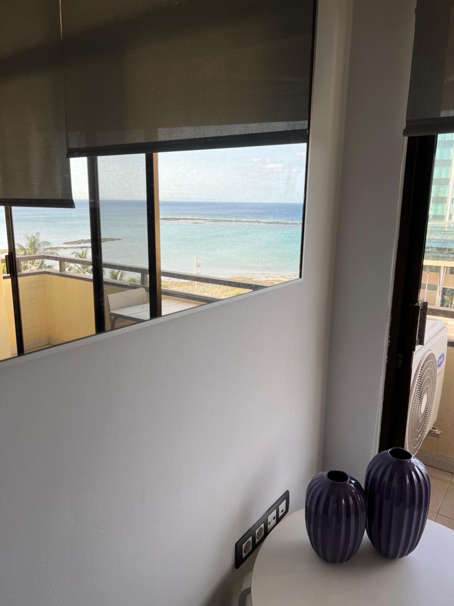 Vista Bahia Apartment Arrecife  Bagian luar foto